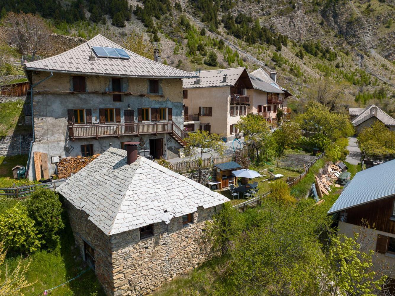 Villa Gite Pour 20 Personnes, Les Orres Exterior foto